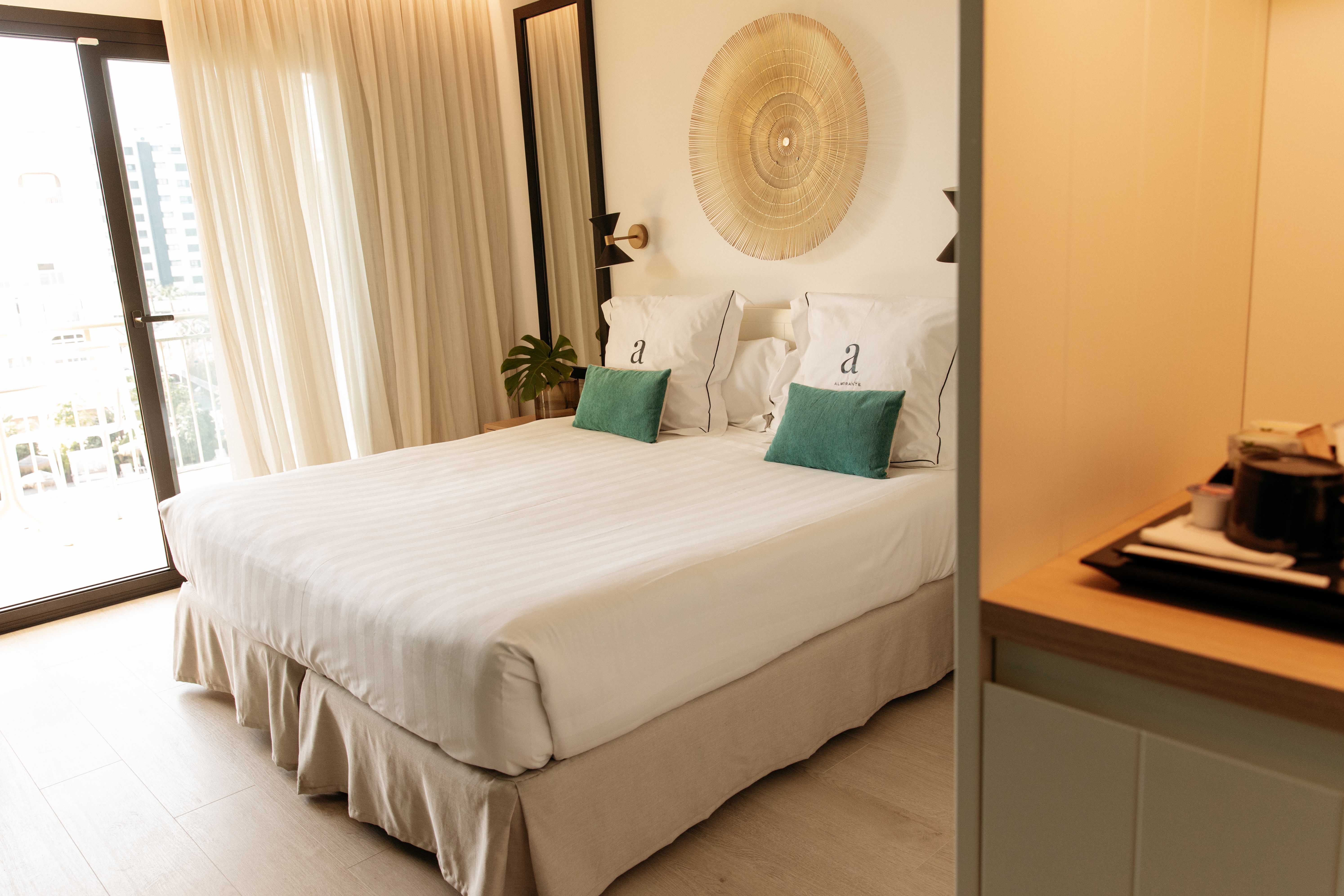 Hotel almirante, Alicante