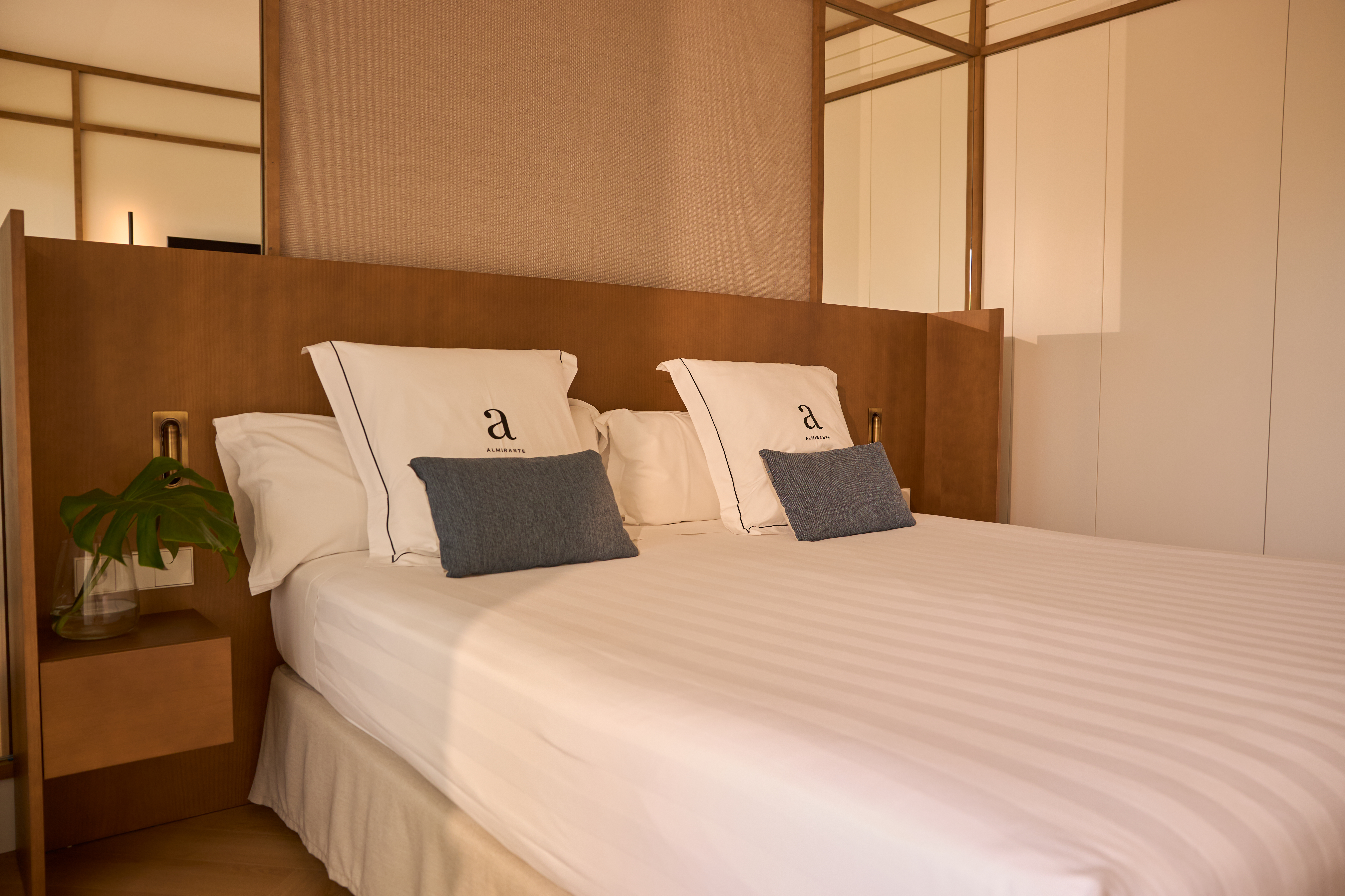 Hotel almirante, Alicante
