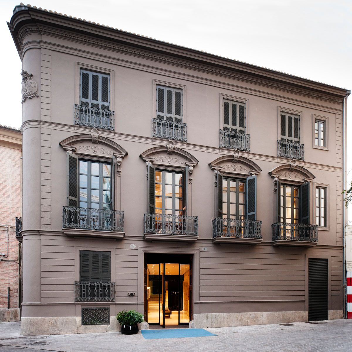 Caro hotel 
