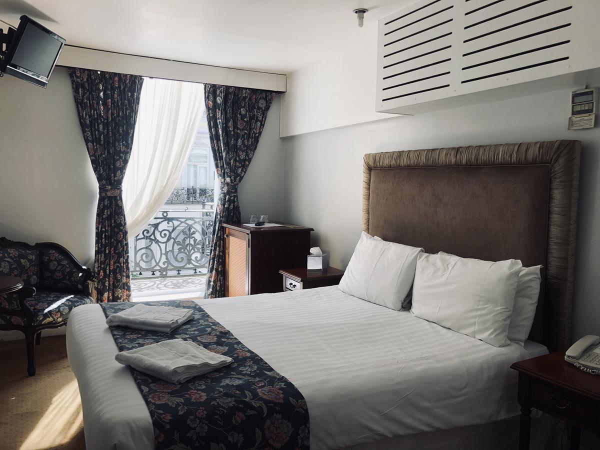 room detail thumbnail 1