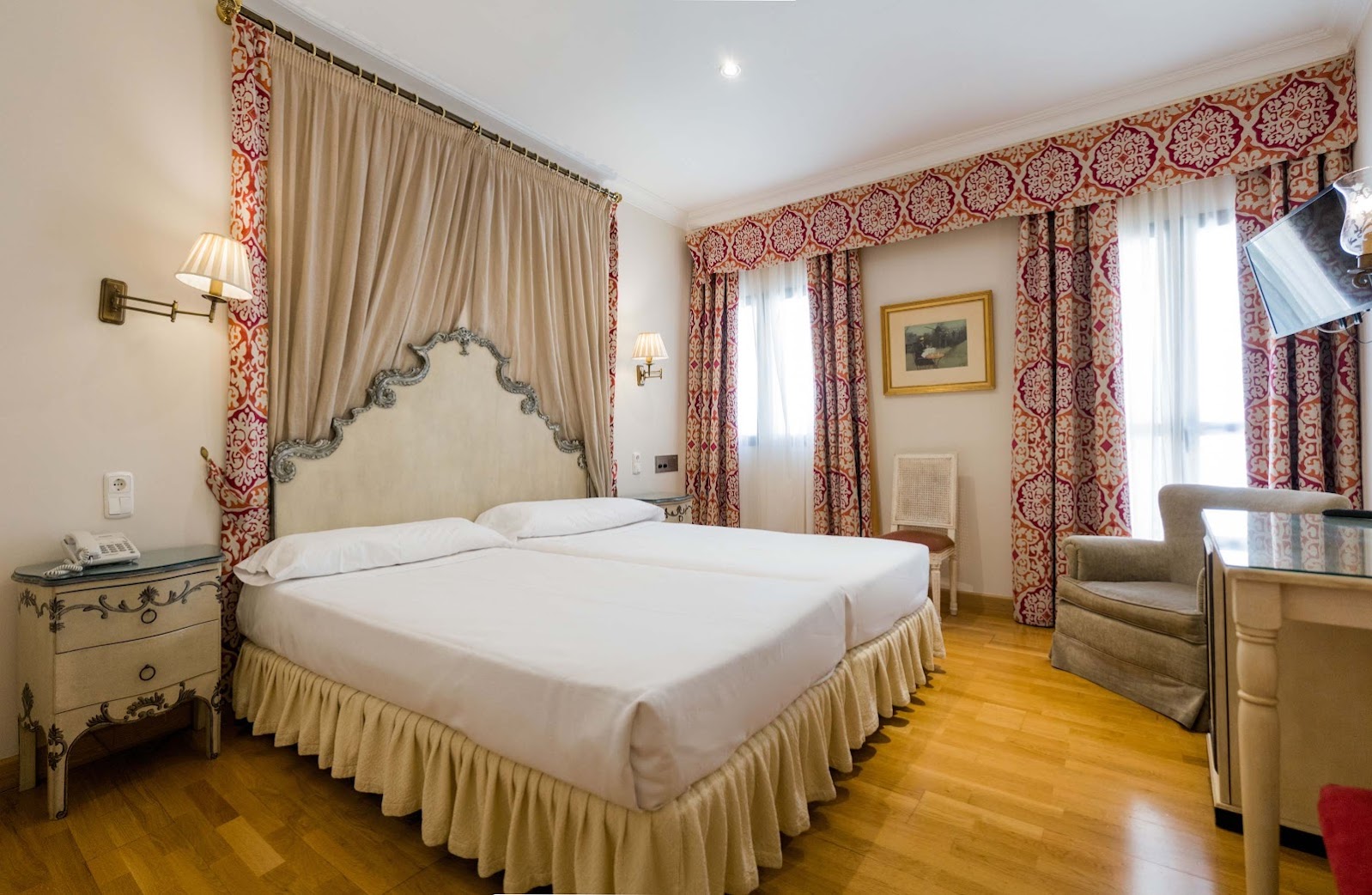 room detail thumbnail 0