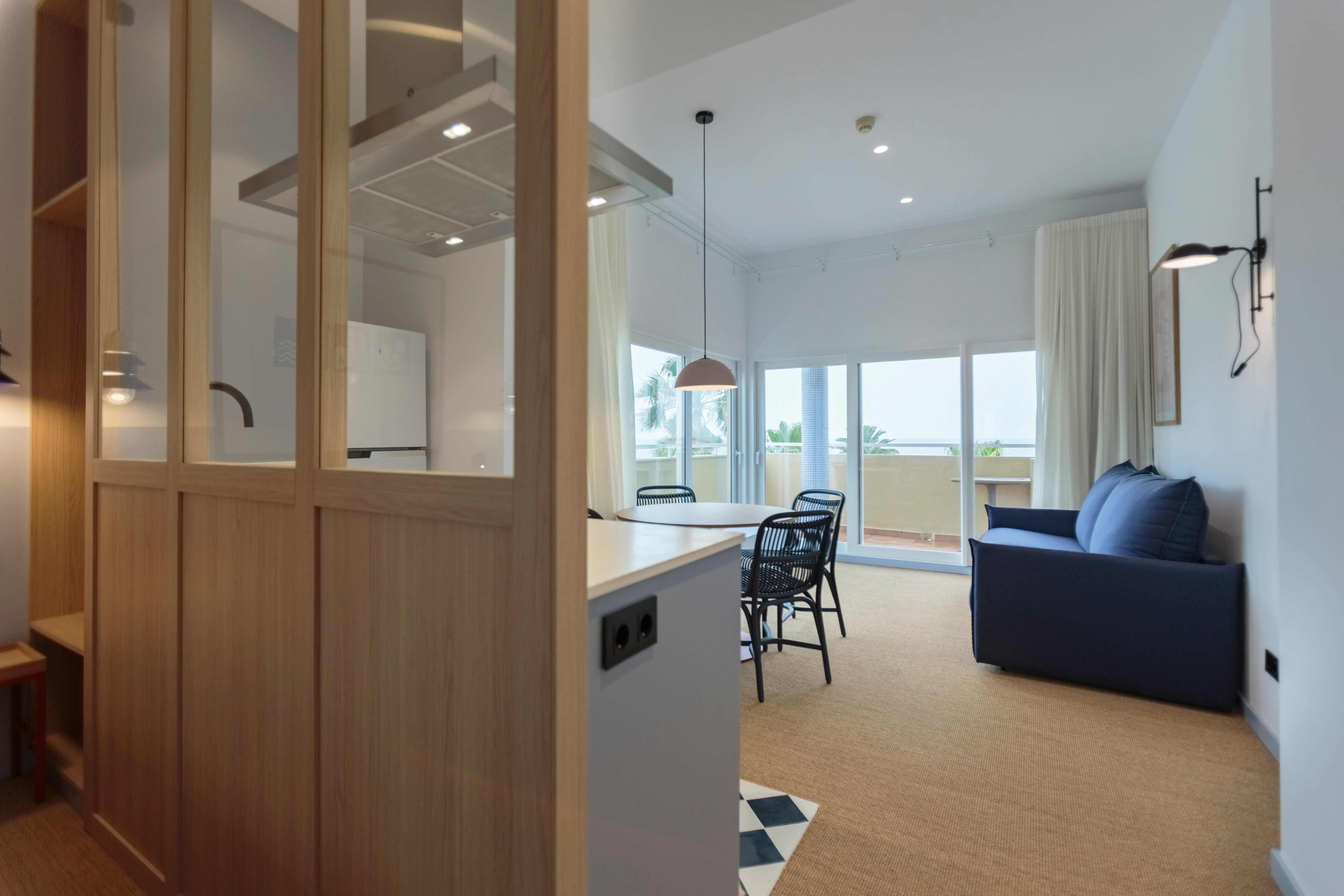Deluxe suite with sea view