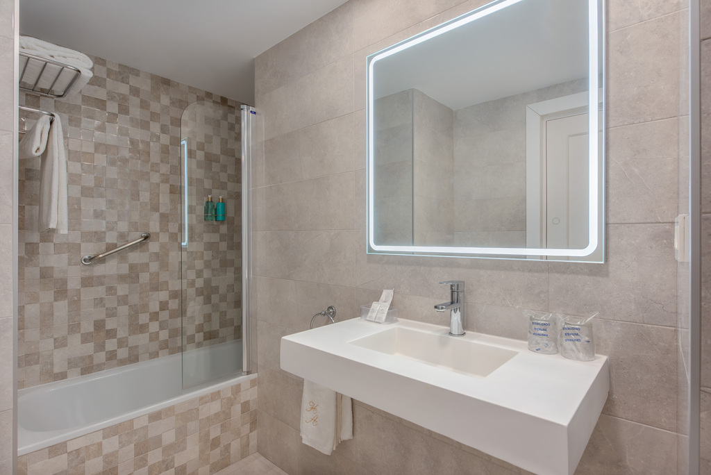 Hotel anacapri, Granada