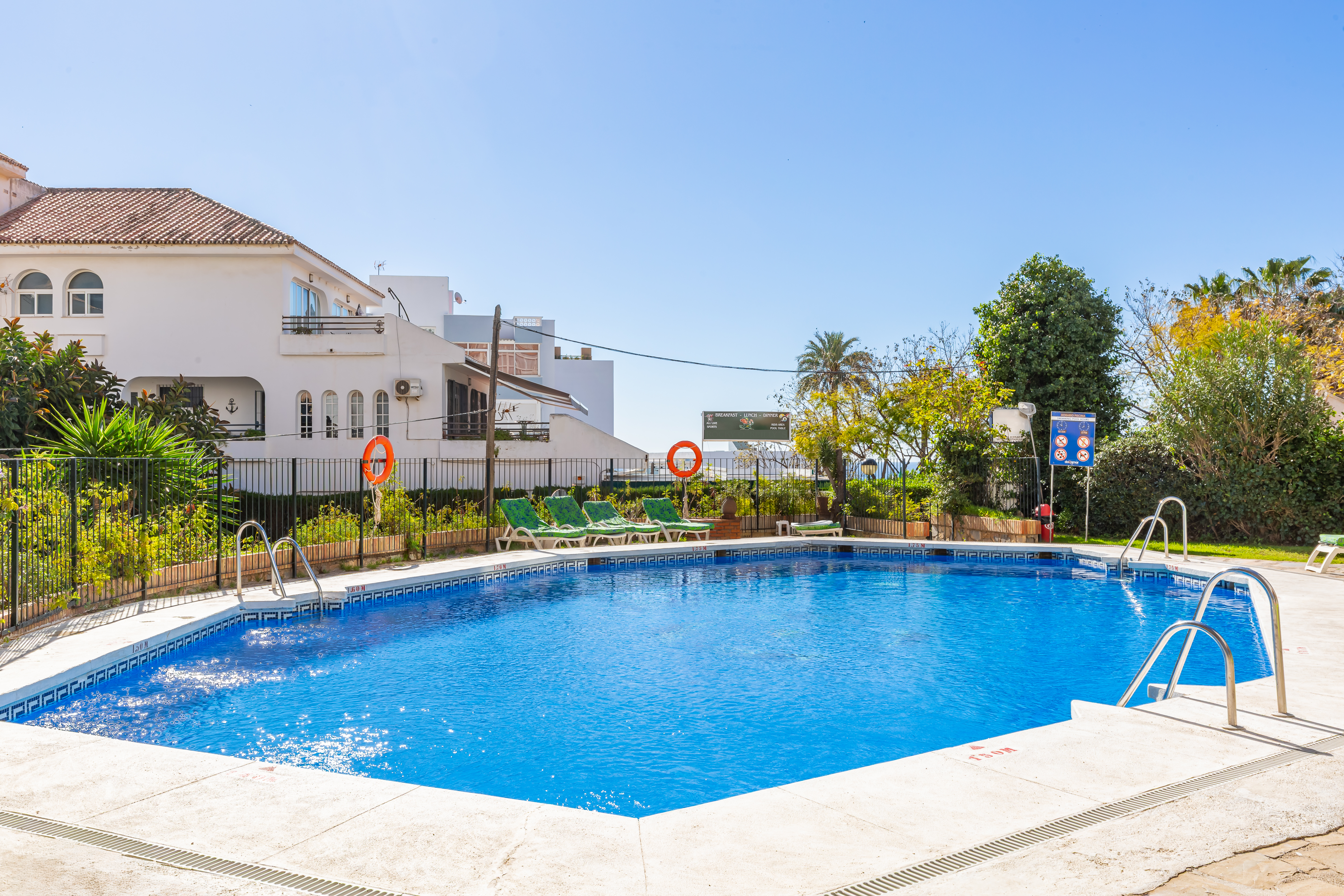 Apartamentos doramar, Benalmadena