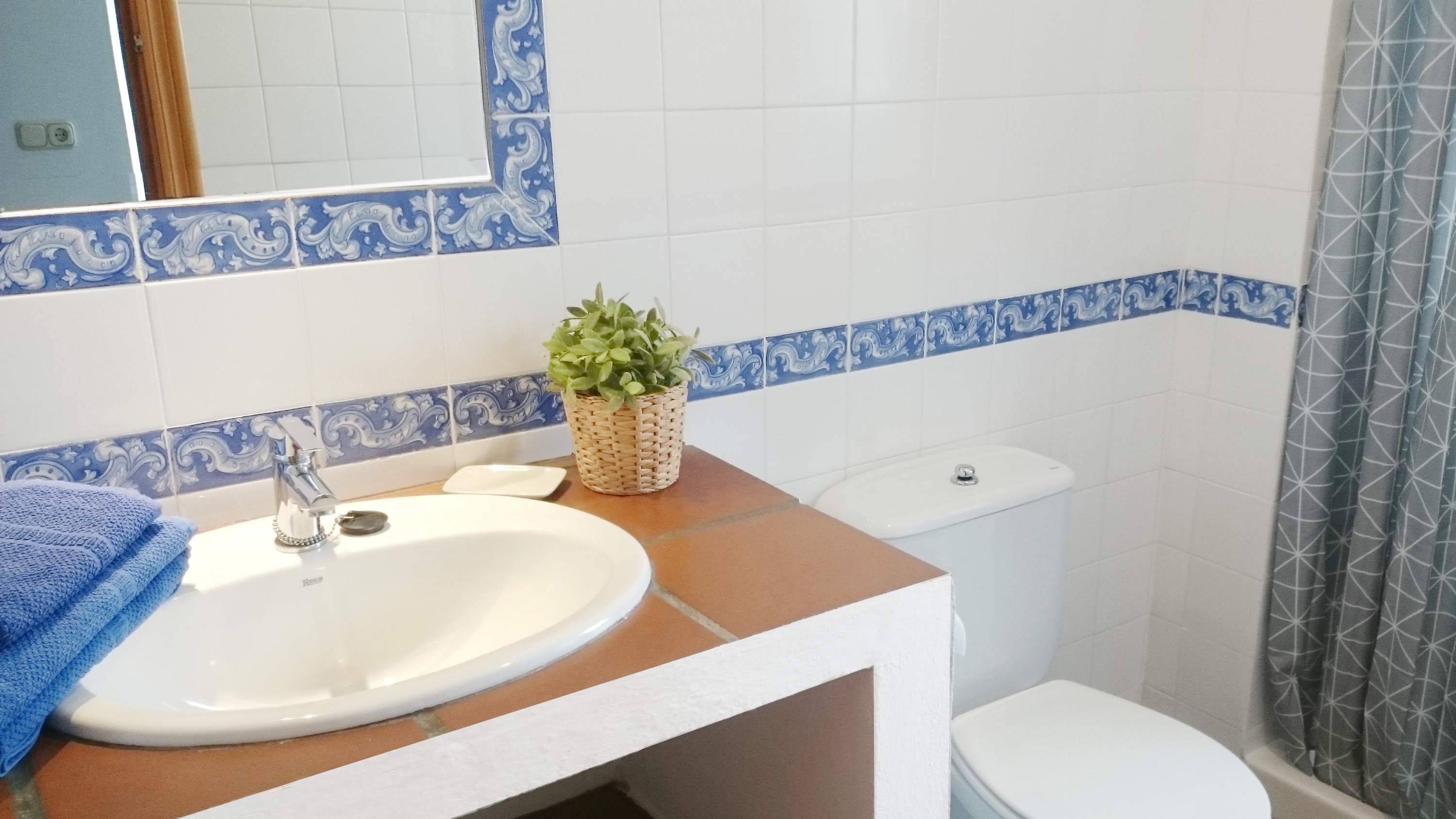 Apartamentos la mundial, Málaga