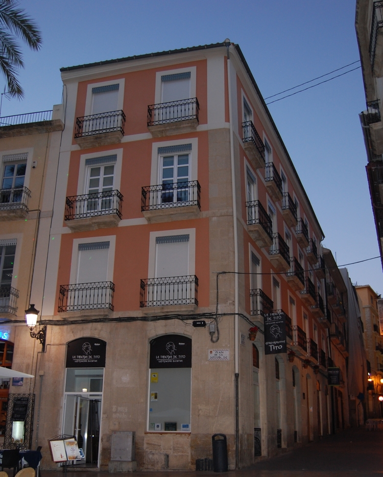 Apt. tito san agustín, Alicante