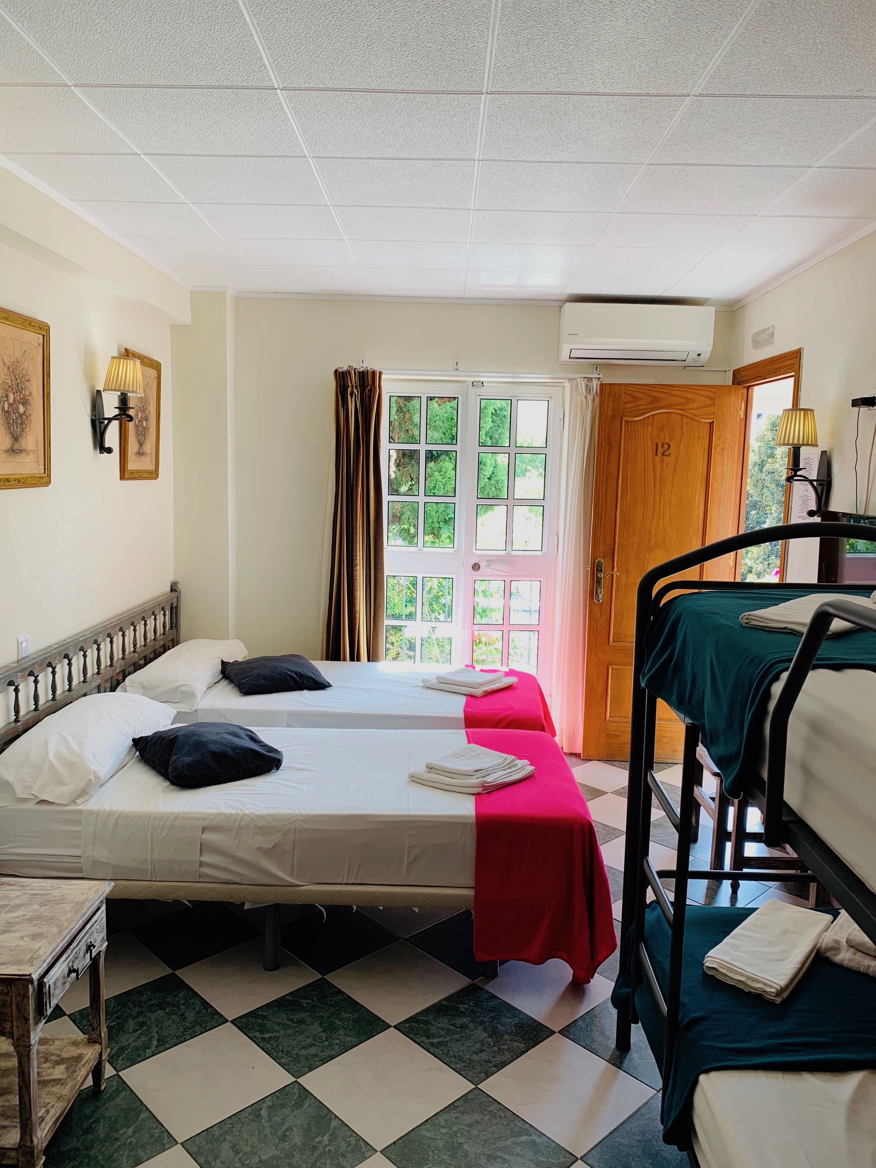 Pension aduar marbella , Marbella 