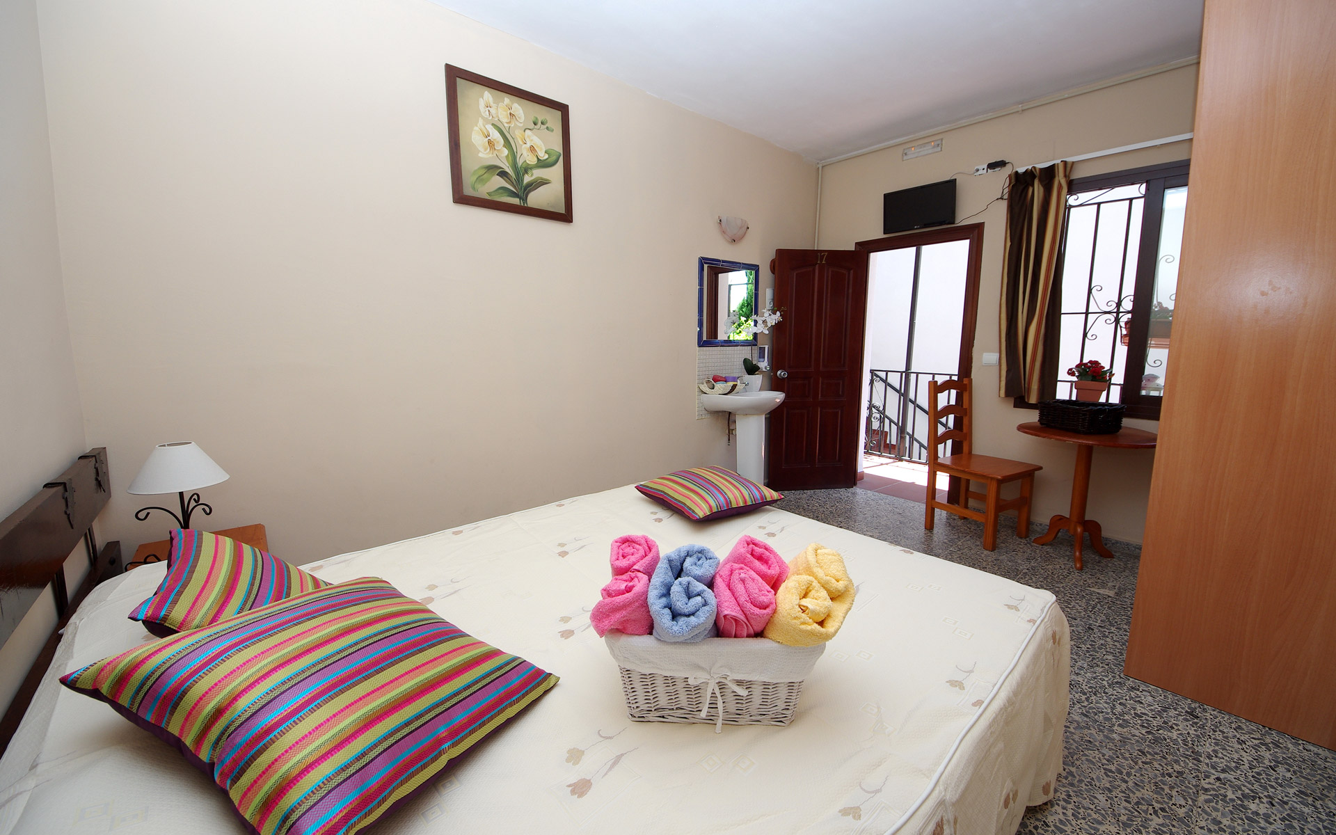 Habitación doble estándar con baño compartido