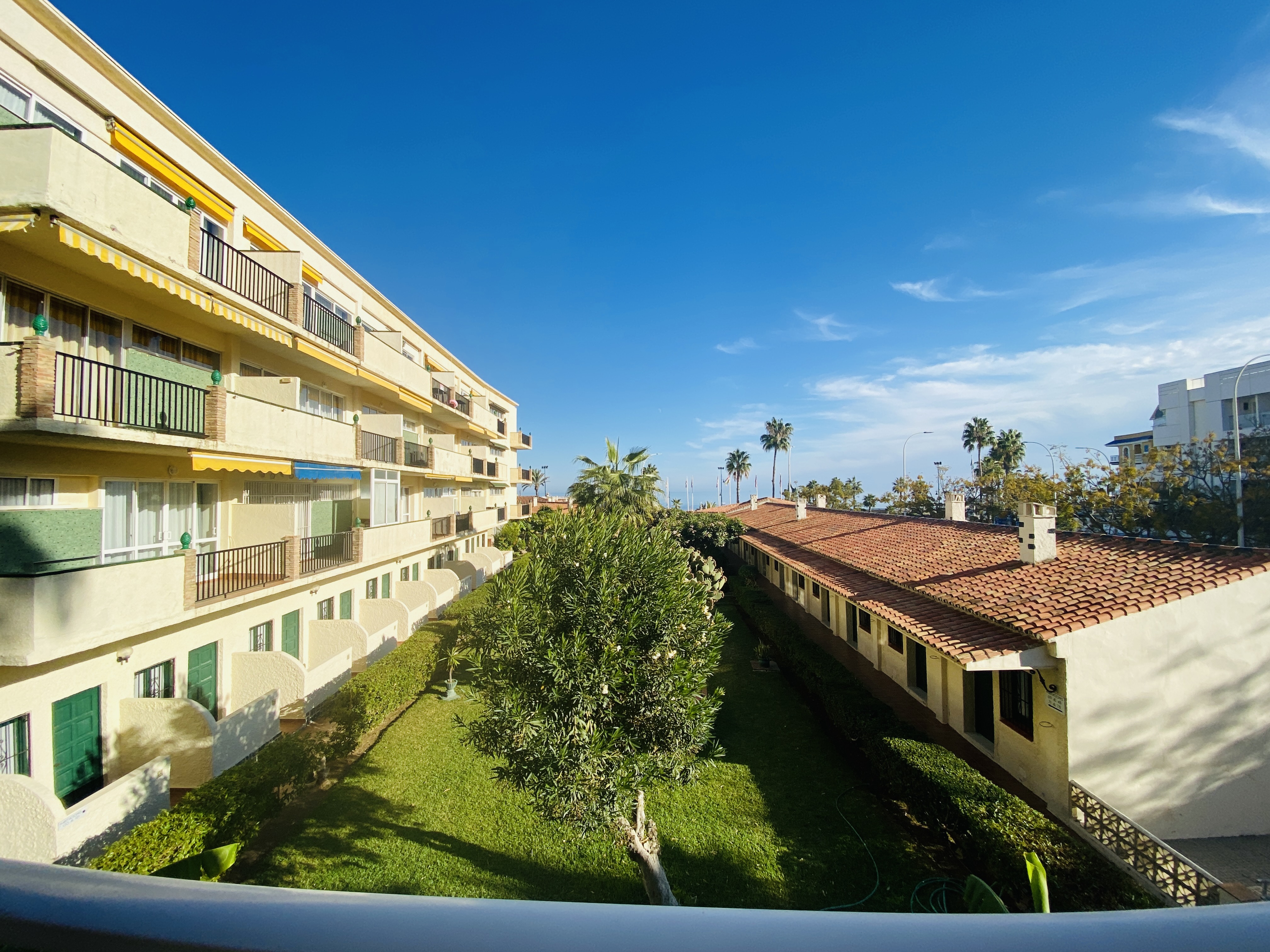 Chambre lits jumeaux avec vue