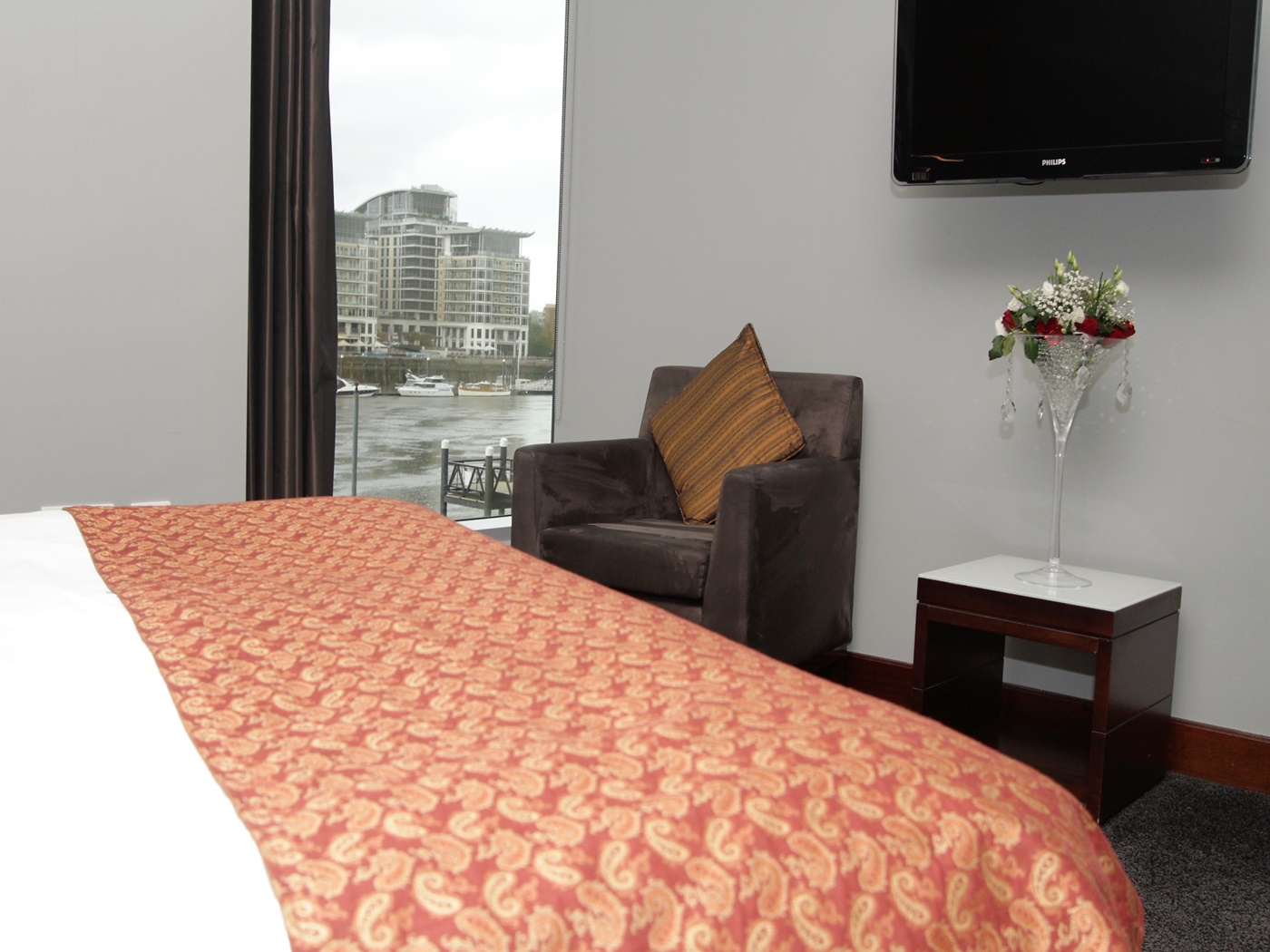 room detail thumbnail 0