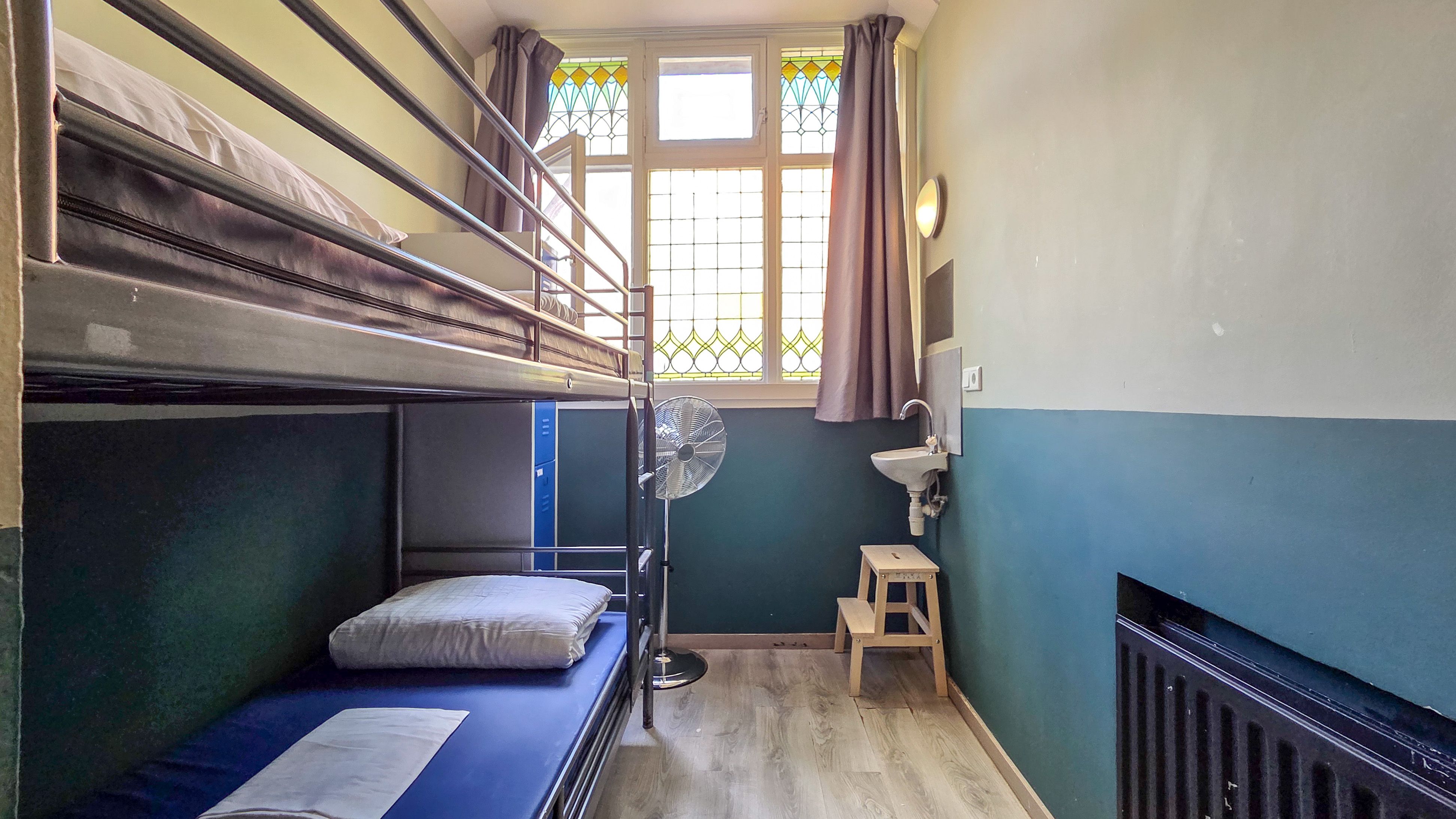 room detail thumbnail 0