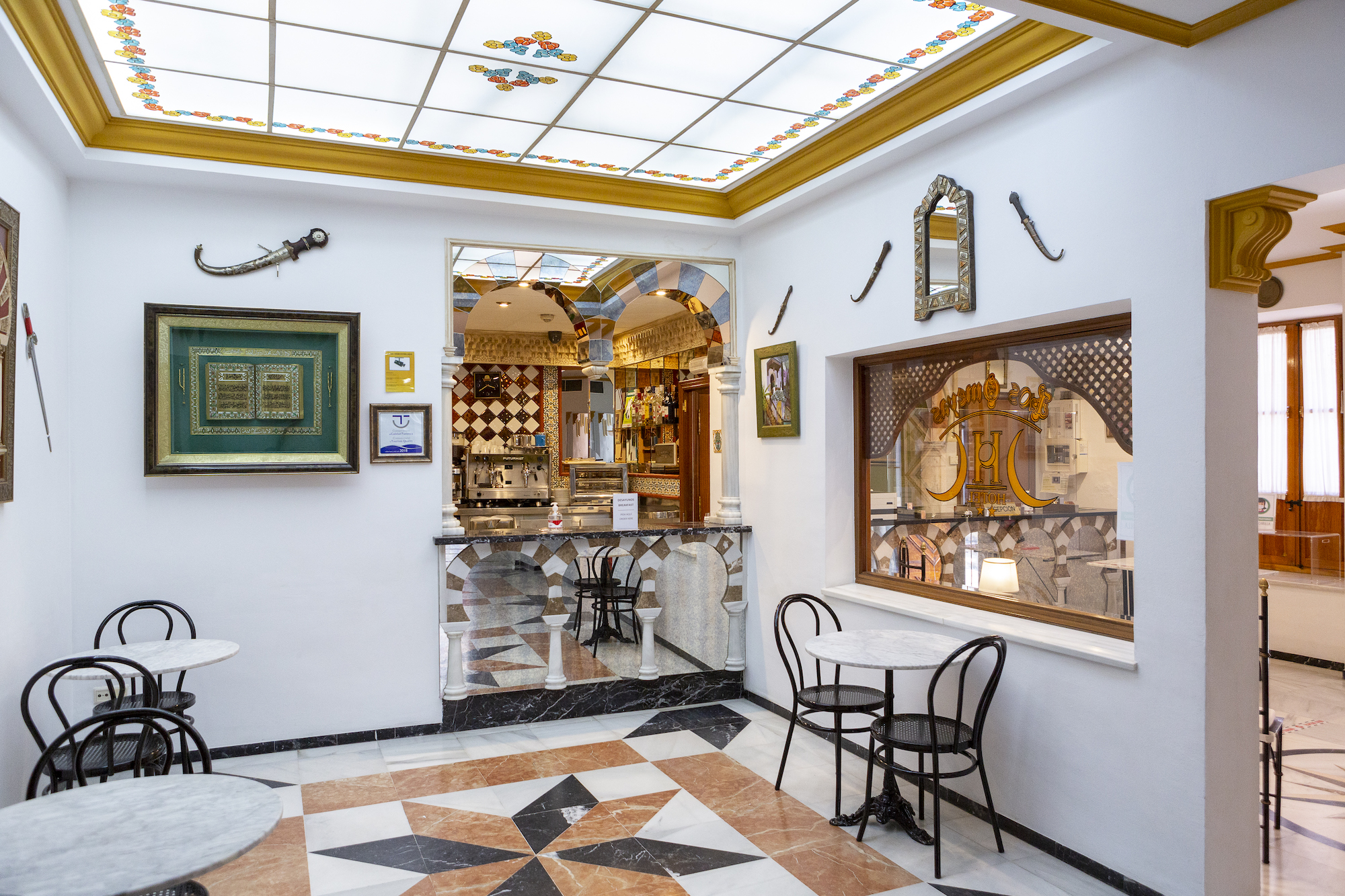 Los omeyas, Córdoba