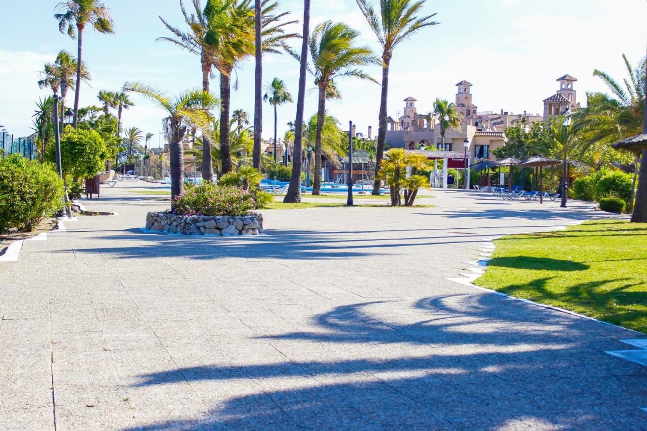 Hotel bahía sur 