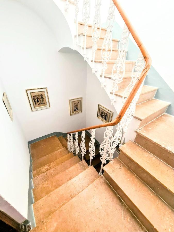 Casa rural la traviata, Buñol