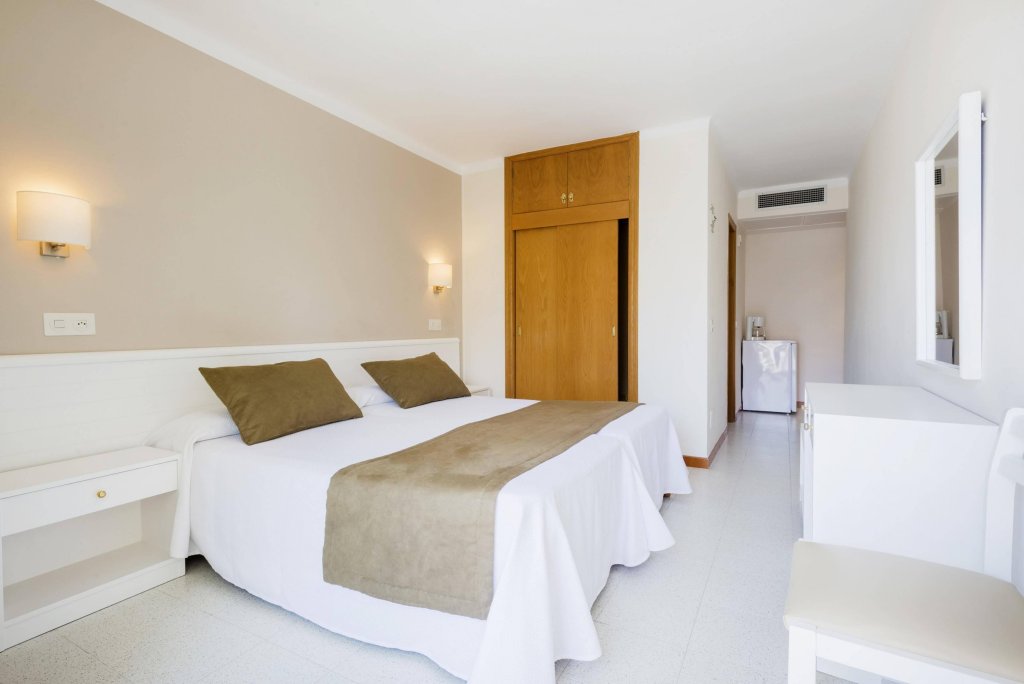 Hostal residencia sutimar, Illes Balears