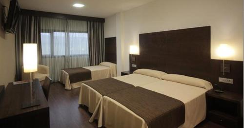 Hotel complejo leo 24h, Monesterio