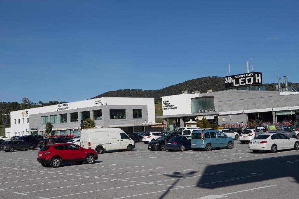 Hotel complejo leo 24h, Monesterio