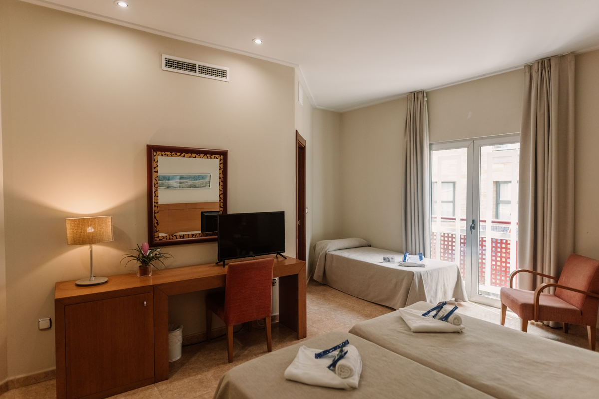 Classic triple room